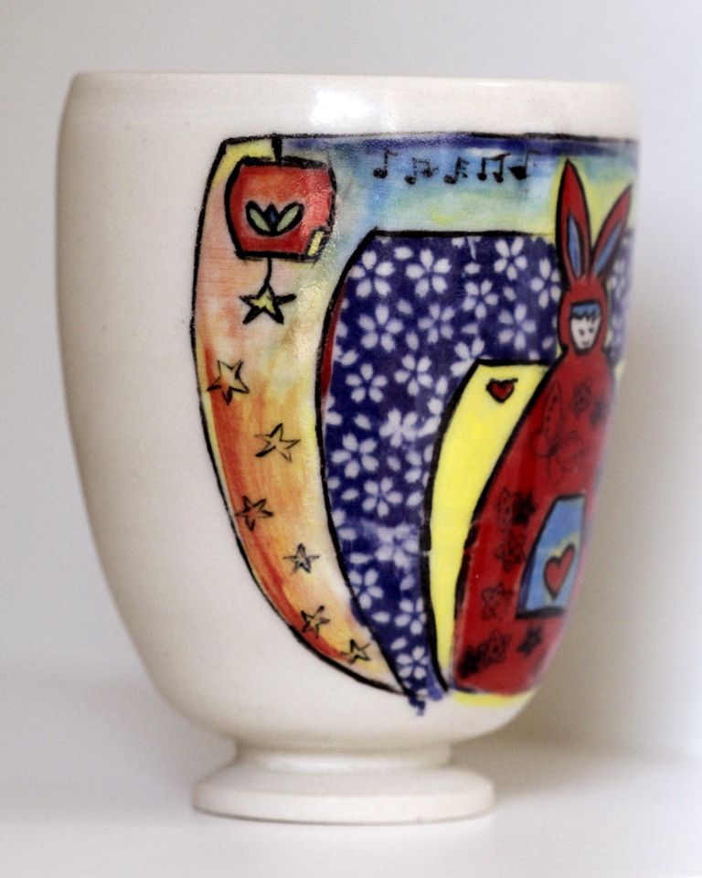 Red bunny rainbow cup side shot 1